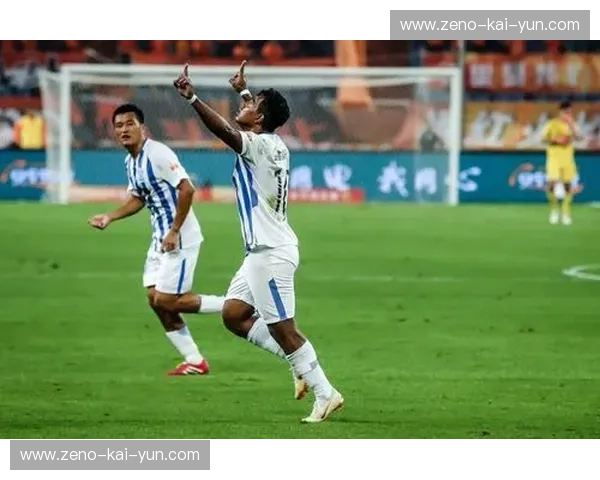 鲁能vs富力：巅峰对决，荣耀之战，直播不容错过！